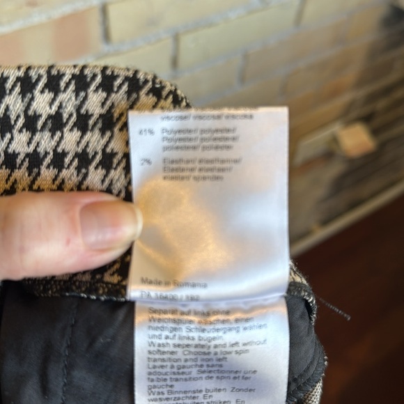 NWT. Raffaello Rossi Black and White Houndstooth Pants - Picture 6 of 6